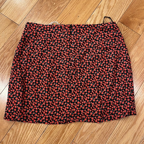 Wild Honey mini skirt - Picture 2 of 4